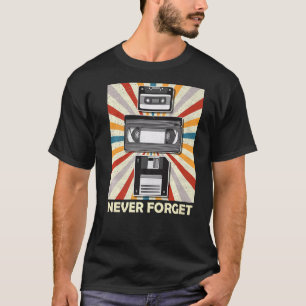 Camiseta Nunca Esqueça O Disquete V De Videocassete Engraça