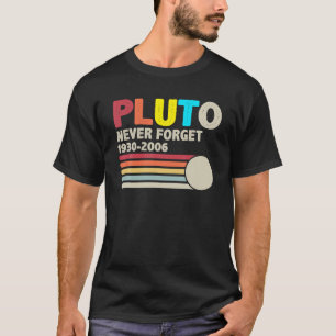 Camiseta NUNCA ESQUEÇA O Estilo Retroativo, Espaço Engraçad