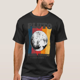 Camiseta Nunca Esqueça Plutão Retro Estilo Engraçado Ciênci