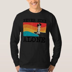 Camiseta Nunca Hike Sozinho Chinês Japonês Gráfico Caminhad