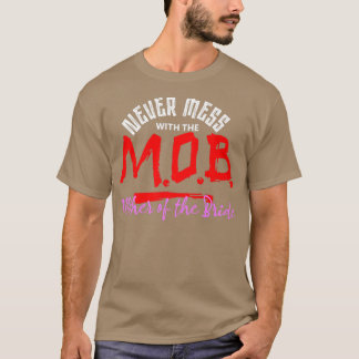 Camiseta Nunca Mal Com A Mãe Da Mão Da Mãe.