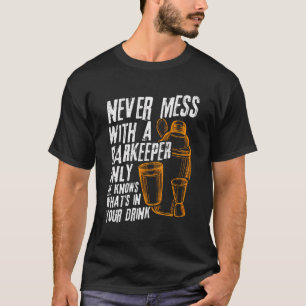 Camiseta Nunca Mal Com Um Guardião Só Ele Conhece O Seu Dri