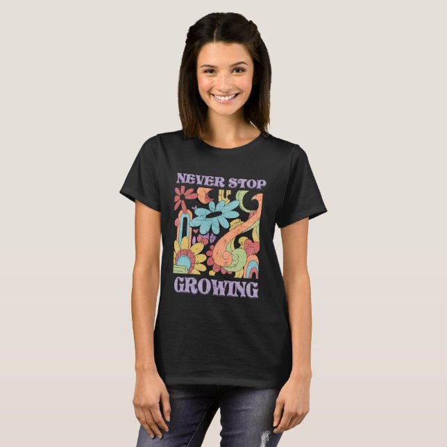 Camiseta Nunca Pare de Crescer Retro  (Frente Completa)