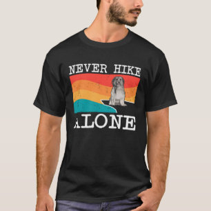 Camiseta Nunca Passe Sozinho Em Pêquius Pirenéus