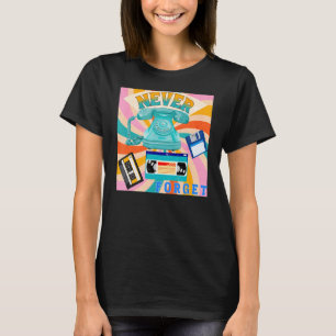 Camiseta Nunca se esqueça dos velhos telefones Cassetes VHS
