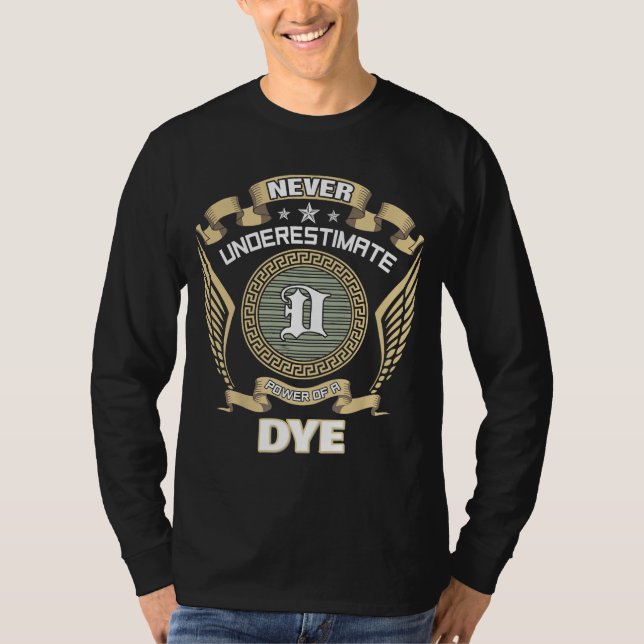 CAMISETA NUNCA SUBESTIME O PODER DE UM CORANTE (Frente)