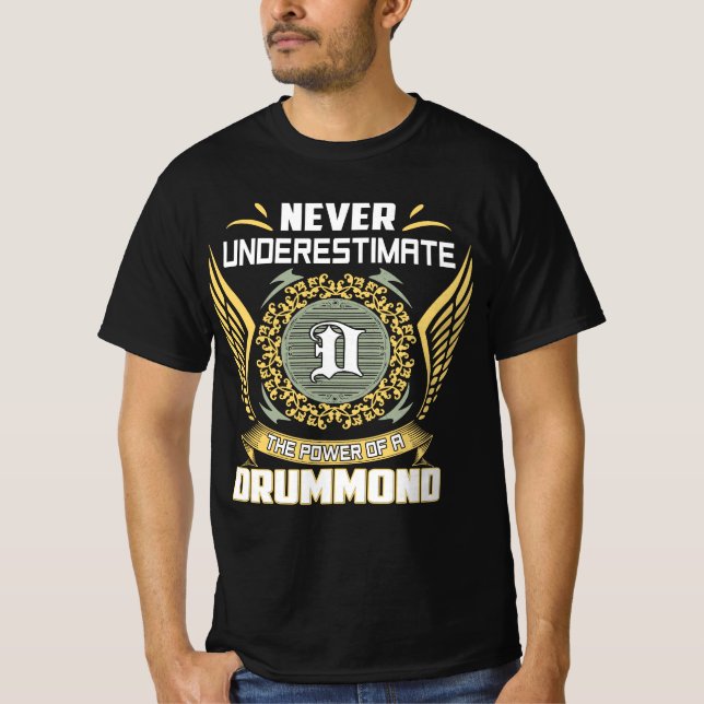 Camiseta Nunca Subestime O Poder De Um Drummond (Frente)