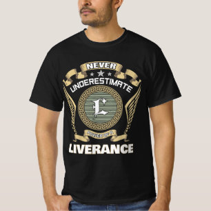 Camiseta Nunca subestime o poder de uma LIBERTAÇÃO