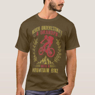 Camiseta Nunca Subestime Um Avô Com Uma Bike De Montanha