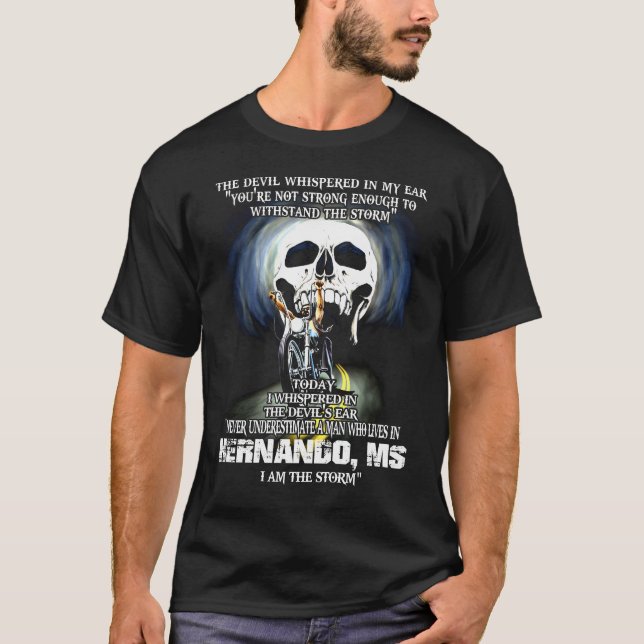 Camiseta Nunca subestime um Homem de MS HERNANDO (Frente)