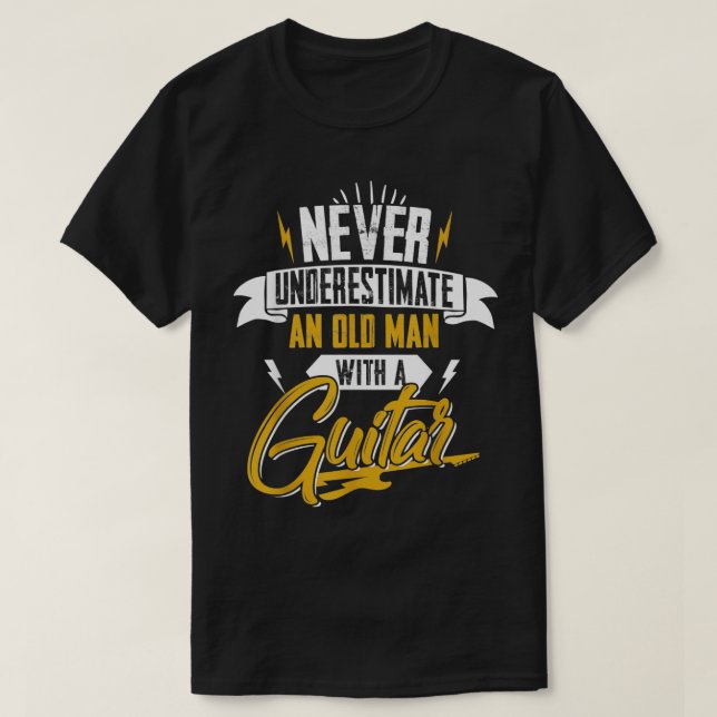 Camiseta Nunca subestime um velho com guitarra 9 (Frente do Design)