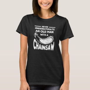 Camiseta Nunca Subestime Um Velho Com Uma Arara-De-Chuvas