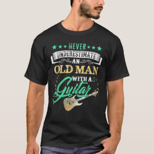 Camiseta Nunca Subestime Um Velho Com Violão