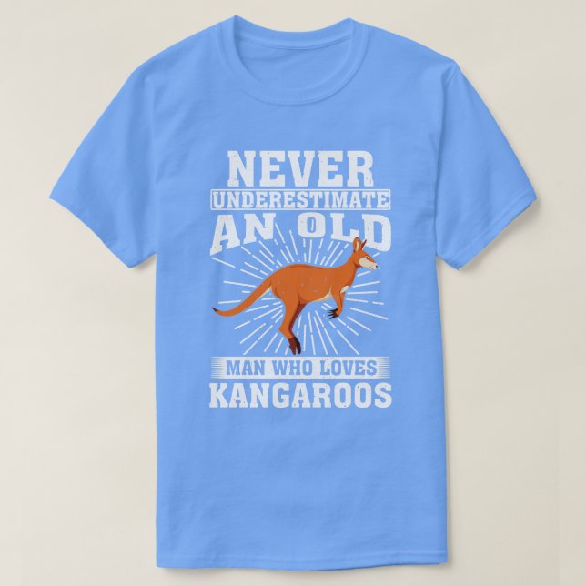 Camiseta Nunca Subestime Um Velho Que Ama Cangurus (Frente do Design)