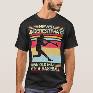 Camiseta Nunca subestime um velho que um alpac pessoas