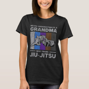 Camiseta Nunca Subestime Uma Avó de Jiu Jitsu Brasileiro