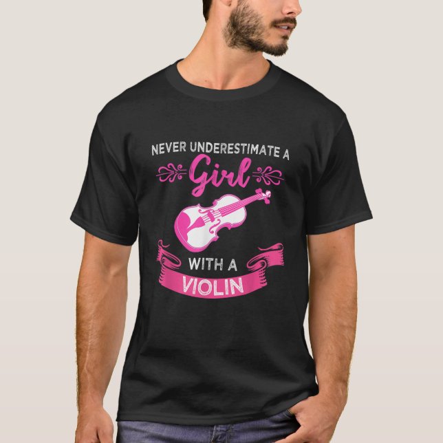 Camiseta Nunca Subestime Uma Garota Com Violinista (Frente)