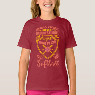 Camiseta Nunca Subestime Uma Garota Que Joga Softball
