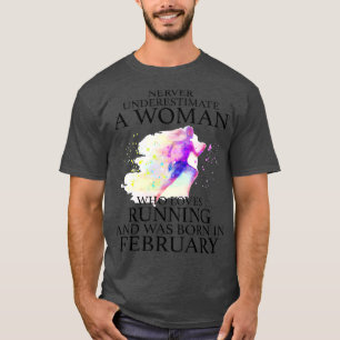 Camiseta Nunca Subestime uma Mulher que ama Correr e