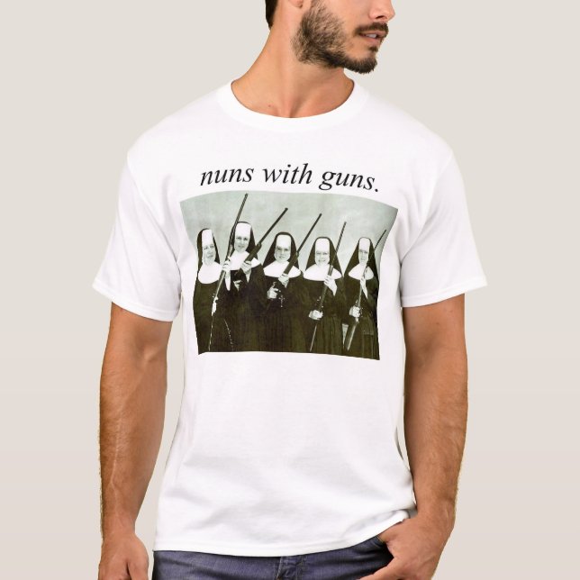 Camiseta Nuns with guns (Frente)