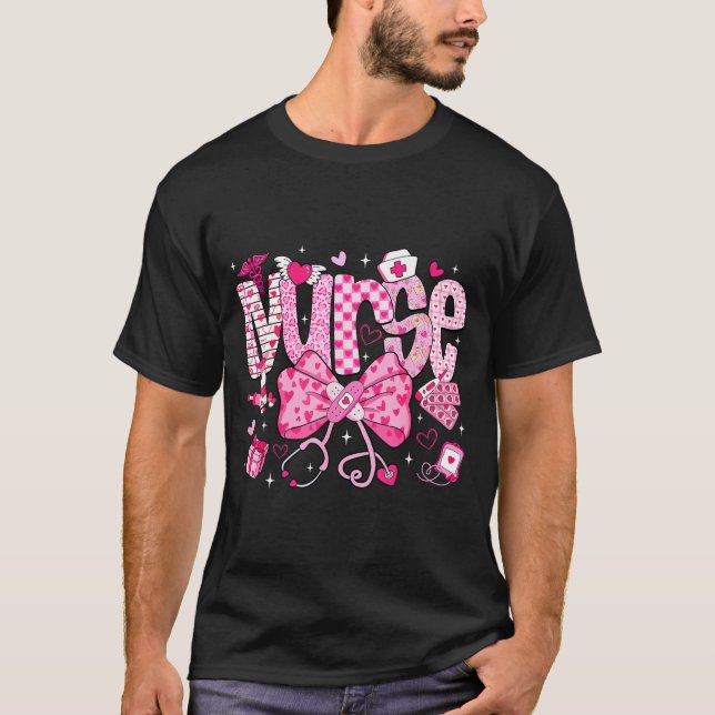 Camiseta Nurse Valentine's Day Heart Stethoscope Er Icu Nic (Frente)