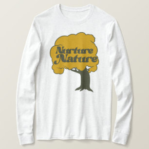 Camiseta Nurture Nature Retro Tree Hugger
