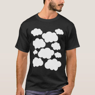 Camiseta Nuvens Brancas de Figuras de Halloween