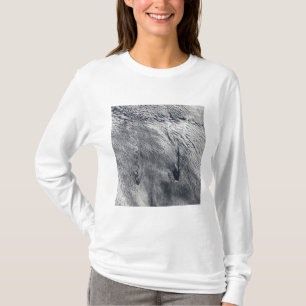 Camiseta Nuvens sobre as ilhas de Juan Fernández