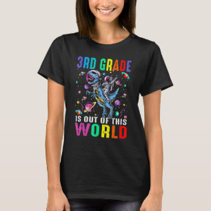 Camiseta O 3º Ano Está Fora Deste Dinossauro Do Astronauta