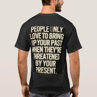 Camiseta O "Ameaçar pelo seu presente" do Dia 2 Agente de M