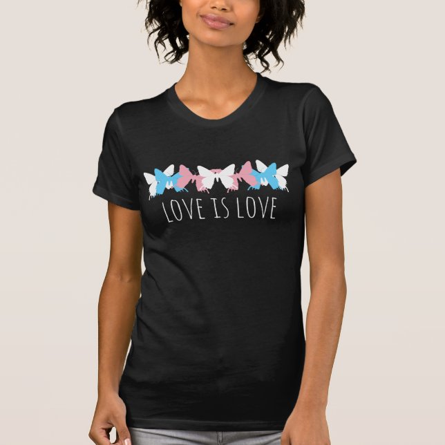 Camiseta O Amor é Amor Borboleta Transgênero (Frente)