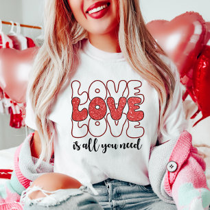 Camiseta O amor é tudo o que você precisa