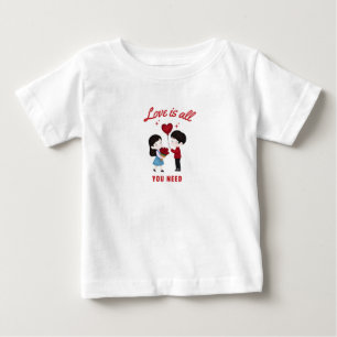 Camiseta O Amor É Tudo Que Você Precisa