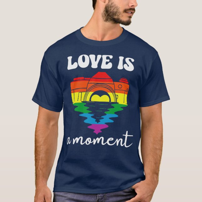 Camiseta O Amor É Um Momento (Frente)