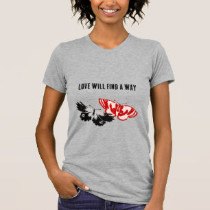 Camiseta O Amor Encontrará Um Jeito Com As Borboletas Vinta