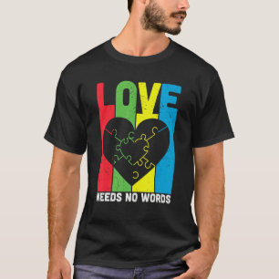Camiseta O Amor Não Precisa De Palavras Autismo Sensibiliza