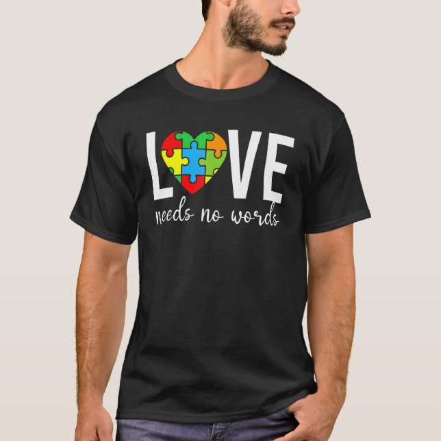 Camiseta O Amor Não Precisa de Palavras, Quebra-Cabeça de C (Frente)