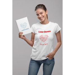 Camiseta O amor vence as proibições de livros