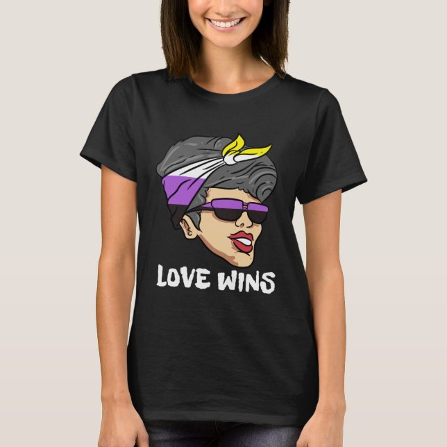Camiseta O Amor Vence Não Binário (Frente)