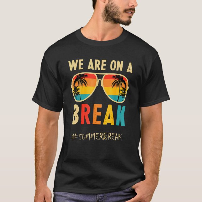 Camiseta O Arco-Íris Está Em Uma Break Hel (Frente)