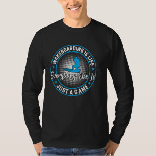 Camiseta O assalto é a vida e tudo o resto é apenas um golp