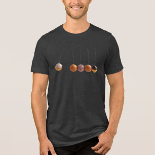 Camiseta O Berço dos Buracos da Noz de Newton
