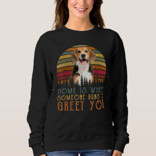 Camiseta O Cachorro Beagle Corre Para Ir Saudá-Lo.
