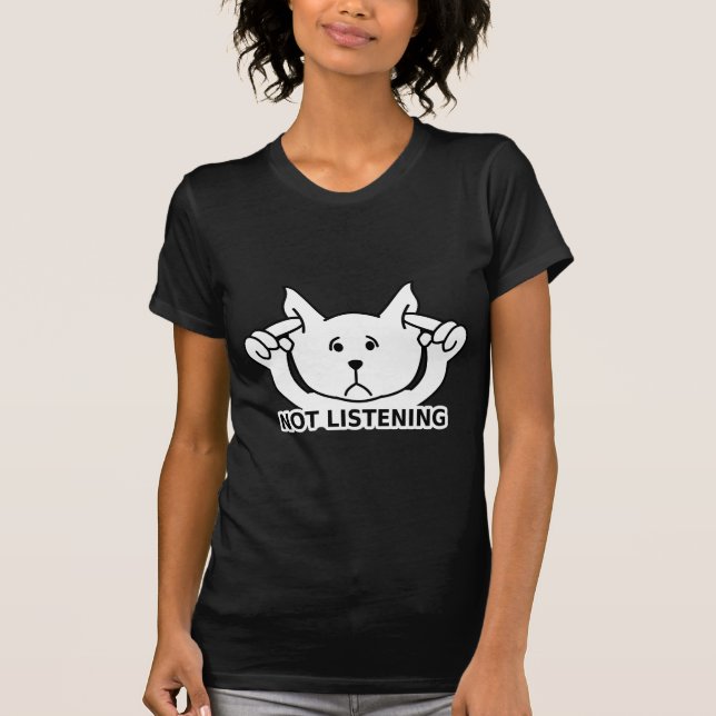 Camiseta O Cachorro Bonito QUE NÃO ESCUTA (Frente)
