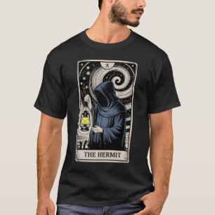 Camiseta O Cartão de Tarô do Eremita Halloween Gótico Ceifa