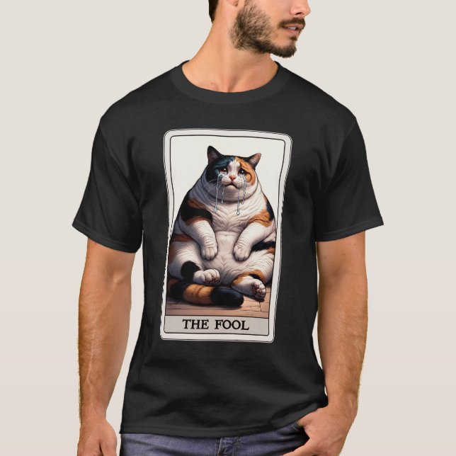 Camiseta O Cartão de Tarô Tão Triste Gato Chorando Kitten (Frente)