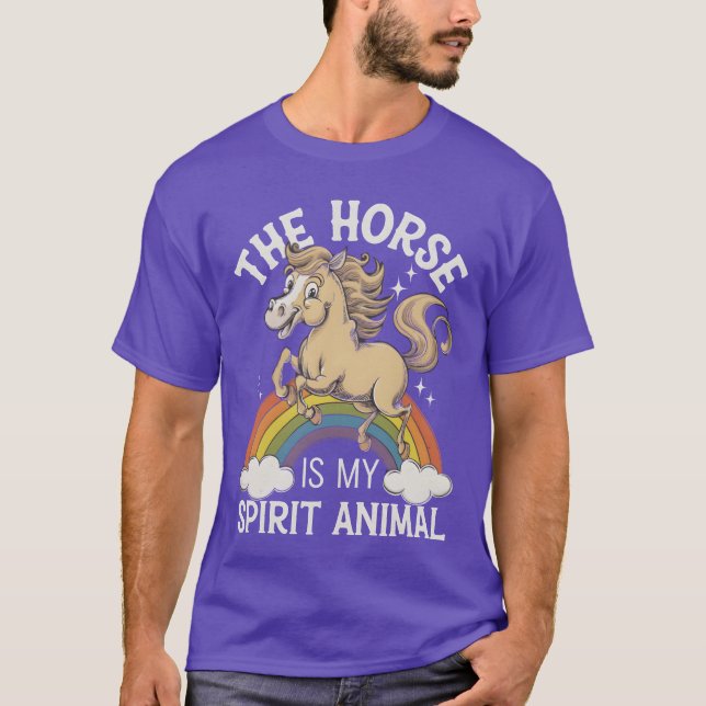 Camiseta O Cavalo É Meu Espírito Animal Arco-Íris Engraçado (Frente)