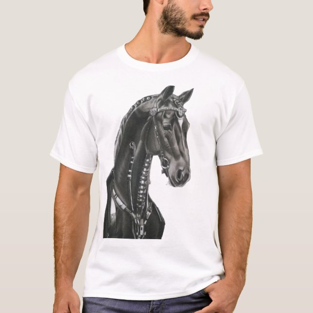 Camiseta O Cavalo Preto Dinâmico (Frente)