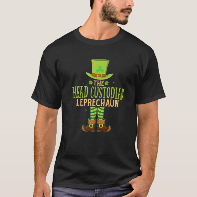 Camiseta O Chefe De Custodiano Leprechaun Correspondendo A  (Frente)