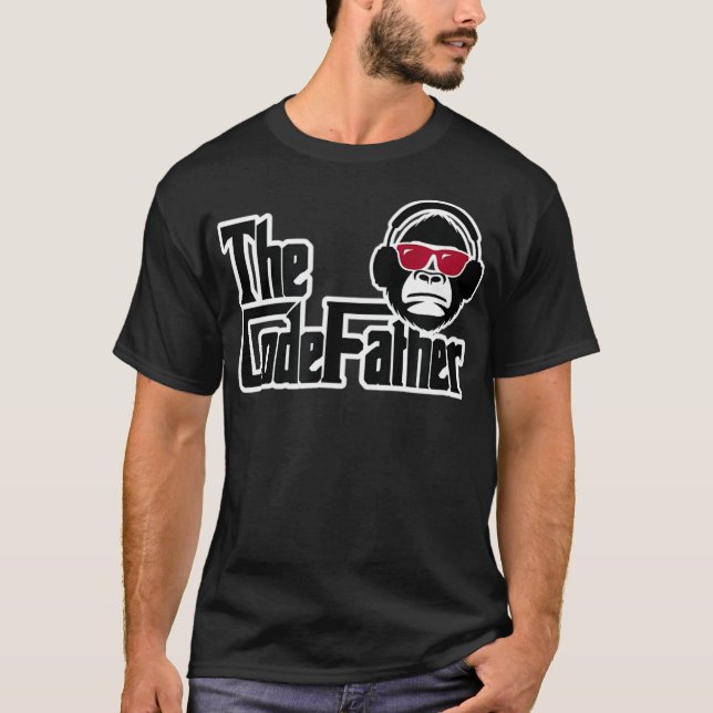 Camiseta O Código Padre Tee (Frente)